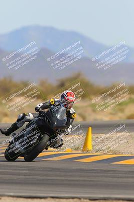 media/Mar-12-2023-SoCal Trackdays (Sun) [[d4c8249724]]/Turn 15 (145pm)/